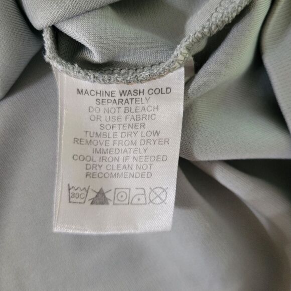 Ash City Performance Men's Mesh Gray Knit Crewneck Top - Picture 7 of 10